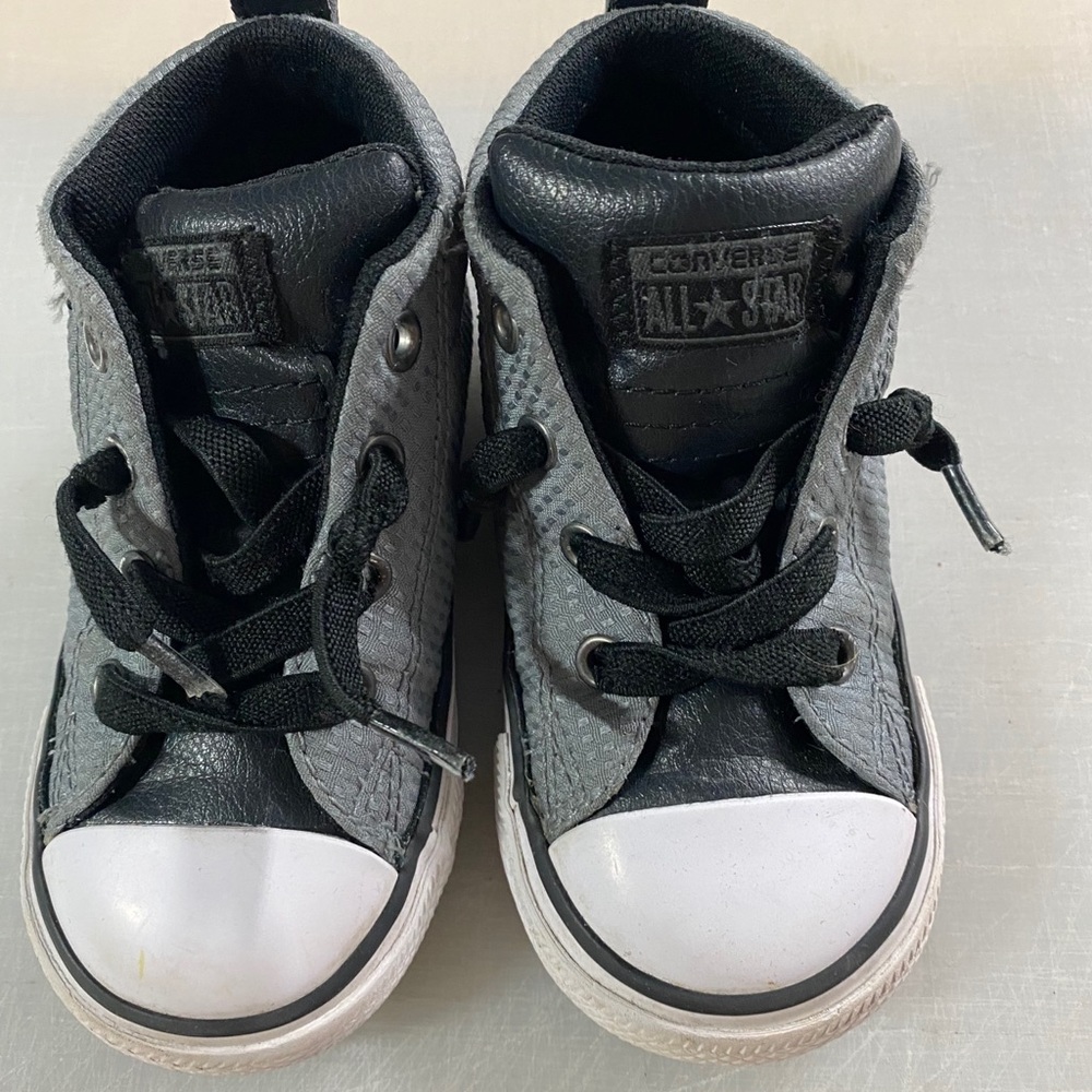 Toddler converse
